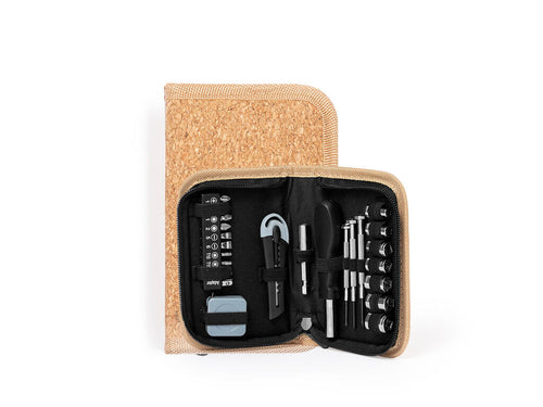 Ensemble d’outils de 24 accessoires dans un étui en liège avec intérieur rangé par des élastiques - Belamy Personnalise