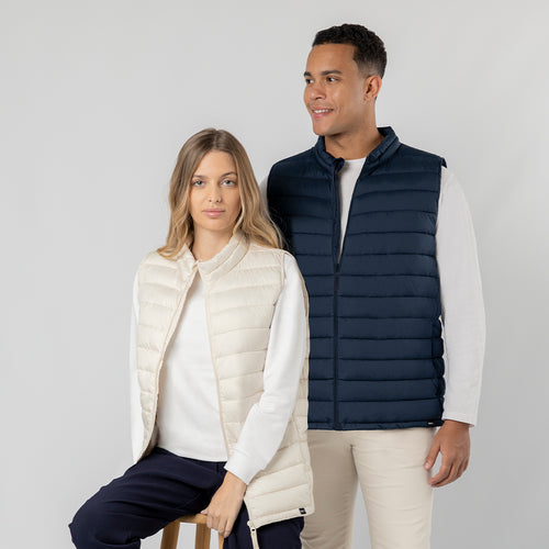 Gilet unisexe en matériau chaud et doux 100% polyester RPET, fabriqué à partir de plastique recyclé pour promouvoir la réutilisation des déchets plastiques et contribuer à la durabilité de la planète - Rostol...