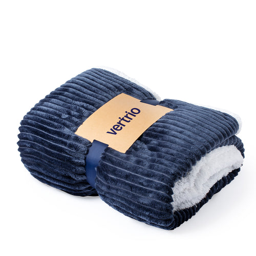 Couverture douce et chaude en combinaison de matériaux polaire corail et sherpa 440g/m2 - Karovix Personnalise